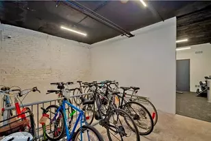 4236 N Kenmore Ave, Chicago, IL 60613 - Photo 7