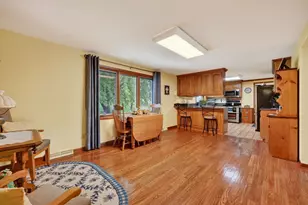 14121 Barber Greene Rd, Sycamore, IL 60178 - Photo 11
