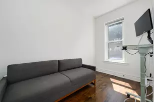 2703 N Sacramento Ave, Chicago, IL 60647 - Photo 13
