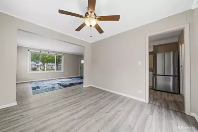 17555 Howe Avenue, Homewood, IL 60430 - Photo 7