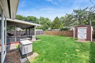 257 Latrobe Ave, Northfield, IL 60093 - Photo 25