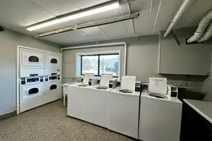 264 E Bailey Rd, Naperville, IL 60565 - Photo 15