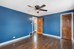 10619 S Ave C, Chicago, IL 60617 - Photo 11