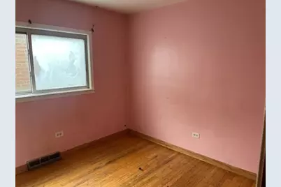 12559 S Michigan Avenue, Chicago, IL 60628 - Photo 9