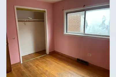 12559 S Michigan Avenue, Chicago, IL 60628 - Photo 13