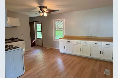 115 Main Street, Oglesby, IL 61348 - Photo 11
