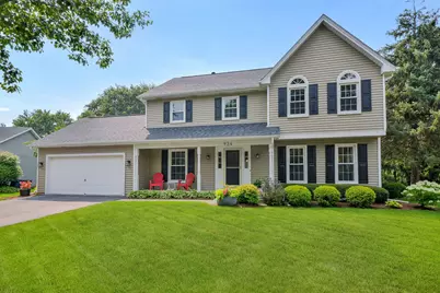 934 Lewis Place, Geneva, IL 60134 - Photo 1