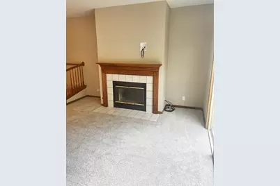 2845 Falling Waters Drive, Lindenhurst, IL 60046 - Photo 3