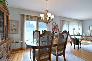 1031 S Belmont Ave, Arlington Heights, IL 60005 - Photo 9