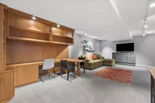 2452 N Janssen Ave, Chicago, IL 60614 - Photo 43