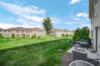 1129 Hawk Hollow Drive, Yorkville, IL 60560 - Photo 19
