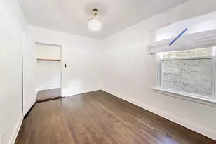7950 S Indiana Ave, Chicago, IL 60619 - Photo 13