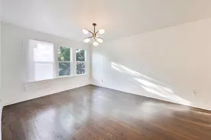 7950 S Indiana Ave, Chicago, IL 60619 - Photo 5