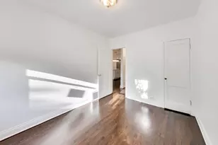 7950 S Indiana Ave, Chicago, IL 60619 - Photo 17
