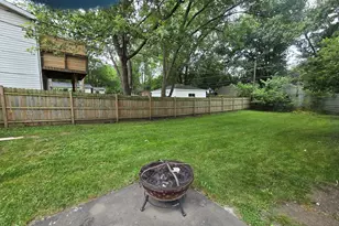 164 N Prairie Ave, Mundelein, IL 60060 - Photo 13