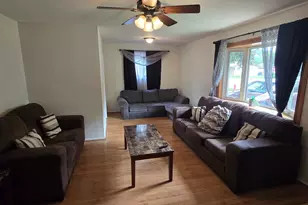 164 N Prairie Ave, Mundelein, IL 60060 - Photo 5