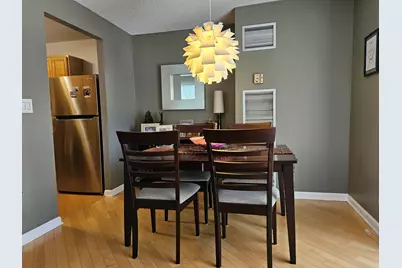 70 W Huron Street #809, Chicago, IL 60654 - Photo 11