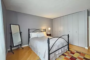 70 W Huron St, Chicago, IL 60654 - Photo 17