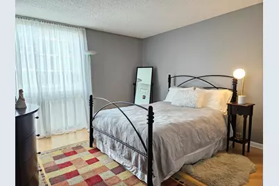 70 W Huron Street #809, Chicago, IL 60654 - Photo 15