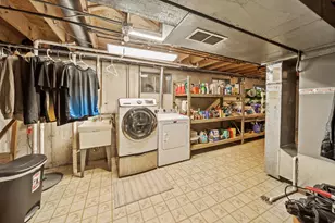 3444 Drover Ln, Darien, IL 60561 - Photo 25
