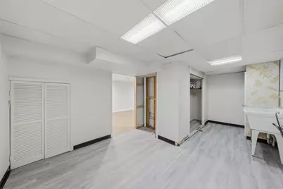 6055 W 64th Street, Chicago, IL 60638 - Photo 15