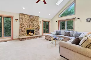 1922 Deercrest Ln, Northbrook, IL 60062 - Photo 9