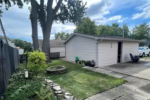 13039 W Playfield Dr, Crestwood, IL 60418 - Photo 15