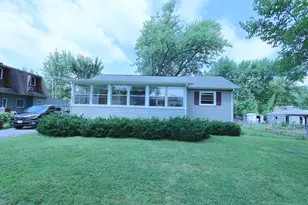 42690 N Lake Dr, Antioch, IL 60002 - Photo 13