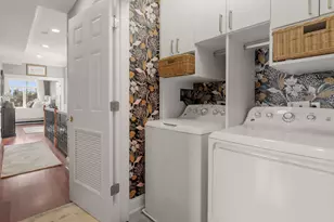 744 W Belmont Ave, Chicago, IL 60657 - Photo 25