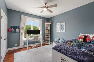 744 W Belmont Ave, Chicago, IL 60657 - Photo 21