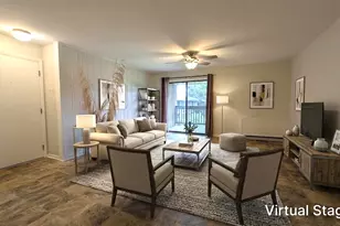 596 Somerset Ln, Crystal Lake, IL 60014 - Photo 3