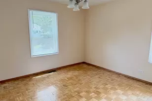 10 Mayflower Rd, Vernon Hills, IL 60061 - Photo 15