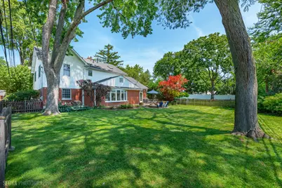 2447 Pick Drive, Glenview, IL 60025 - Photo 3