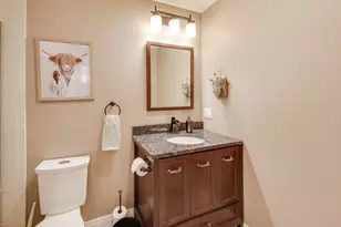 2237 W Winona St, Chicago, IL 60625 - Photo 23