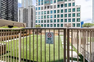 21 E Huron St, Chicago, IL 60611 - Photo 77