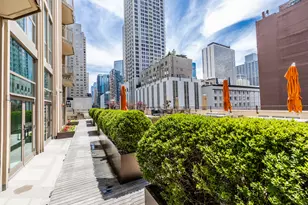 21 E Huron St, Chicago, IL 60611 - Photo 73