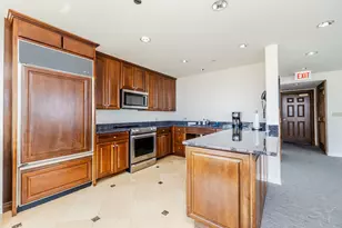 21 E Huron St, Chicago, IL 60611 - Photo 93