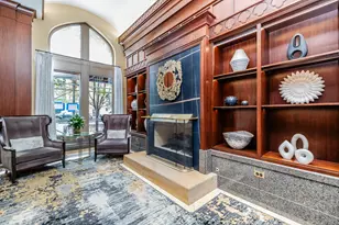 21 E Huron St, Chicago, IL 60611 - Photo 5