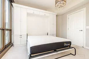 21 E Huron St, Chicago, IL 60611 - Photo 45