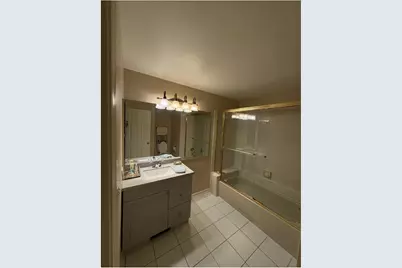 1249 Oak Hill Road #CONDO, Lake Barrington, IL 60010 - Photo 3