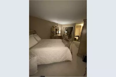 1249 Oak Hill Road #CONDO, Lake Barrington, IL 60010 - Photo 11