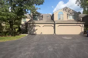 1249 Oak Hill Rd, Lake Barrington, IL 60010 - Photo 1