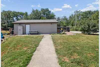 1115 N Schuyler Avenue, Kankakee, IL 60901 - Photo 17