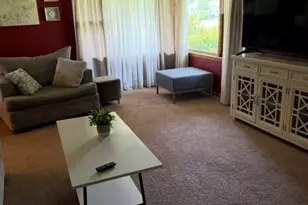 360 Swanson Rd, Sycamore, IL 60178 - Photo 7