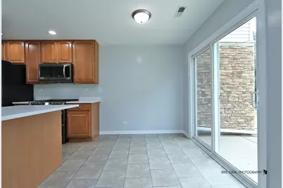 796 Pointe Drive #796, Crystal Lake, IL 60014 - Photo 7