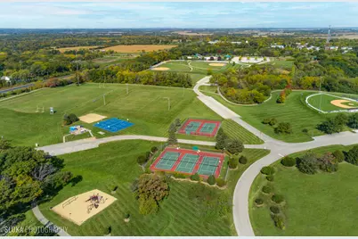 10410 Saddlebred Trail, Woodstock, IL 60098 - Photo 57