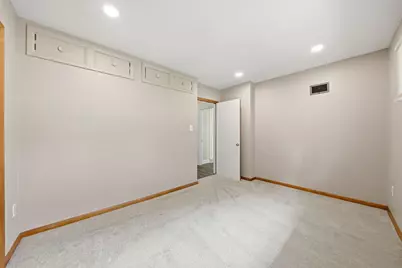 1322 Douglas Street, Joliet, IL 60435 - Photo 15