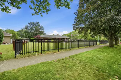 1322 Douglas Street, Joliet, IL 60435 - Photo 41