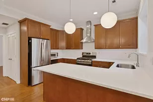 917 W Agatite Ave, Chicago, IL 60640 - Photo 7