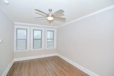 817 W Lakeside Place #502, Chicago, IL 60640 - Photo 7